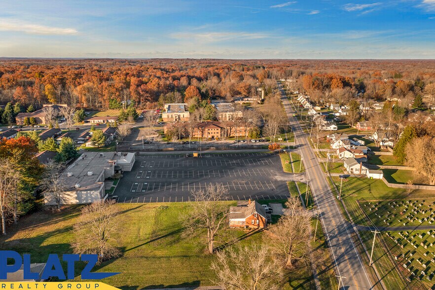 More Photos Of 425 Ridge Rd, Newton Falls Restaurant For Sale
