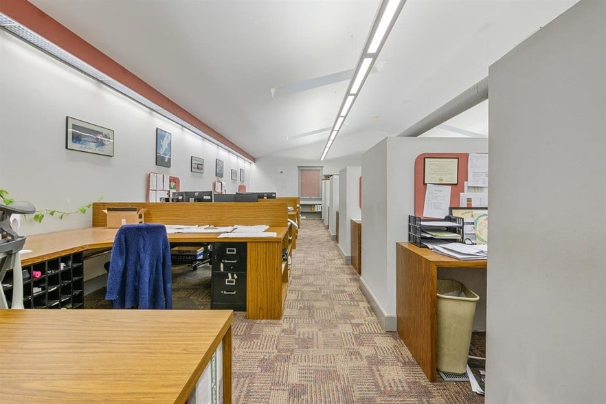 More Photos Of 7518-7526 Harford Rd, Baltimore Office For Sale