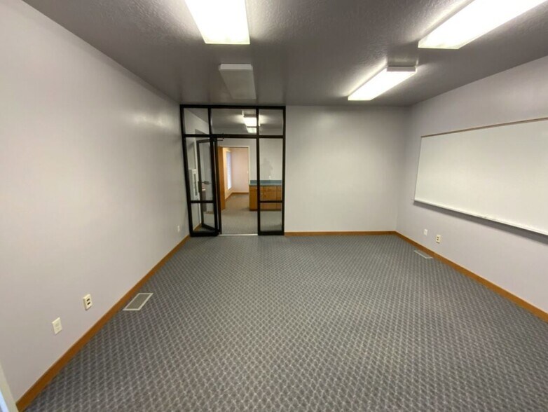 More Photos Of 1778 N State St, Orem Office For Sale