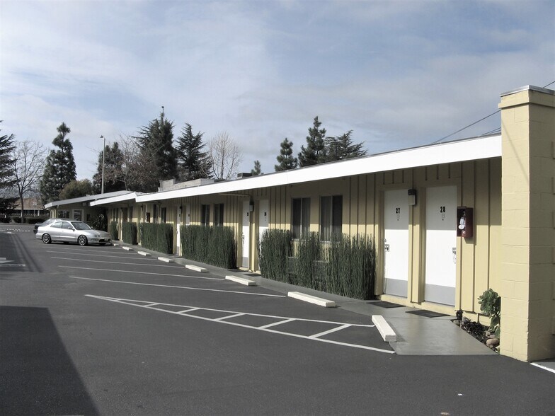 More Photos Of 3339 El Camino Real, Palo Alto Hotel For Sale