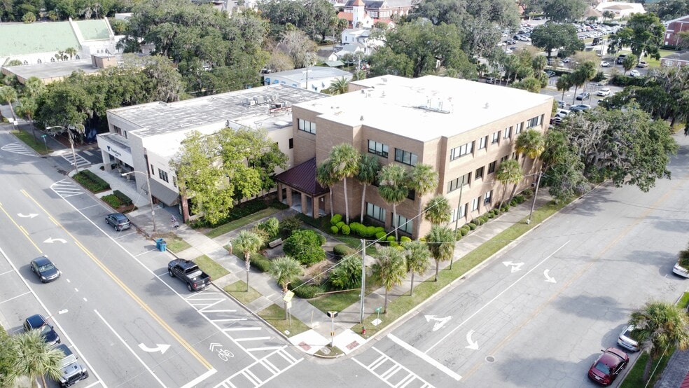 More Photos Of 700 Gloucester St, Brunswick Office For Lease
