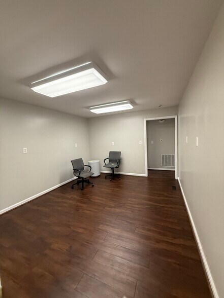 More Photos Of 304 E Washington St, Mebane Medical For Lease