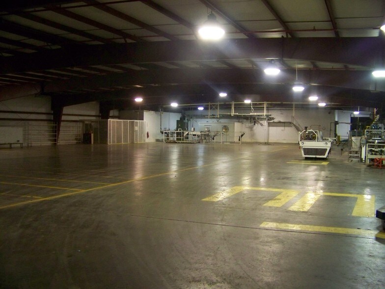 More Photos Of 13249 Lankford Hwy, Mappsville Warehouse For Sale