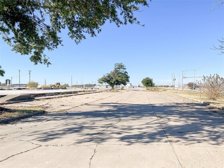 More Photos Of 623 Kickapoo Spur St, Shawnee Land For Sale