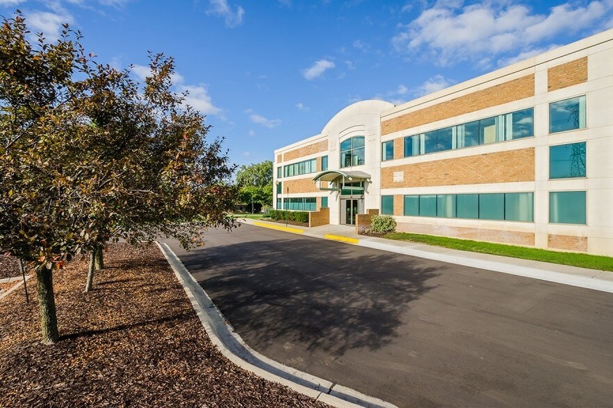 More Photos Of 6770 Dixie Hwy, Village of Clarkston Medical For Lease