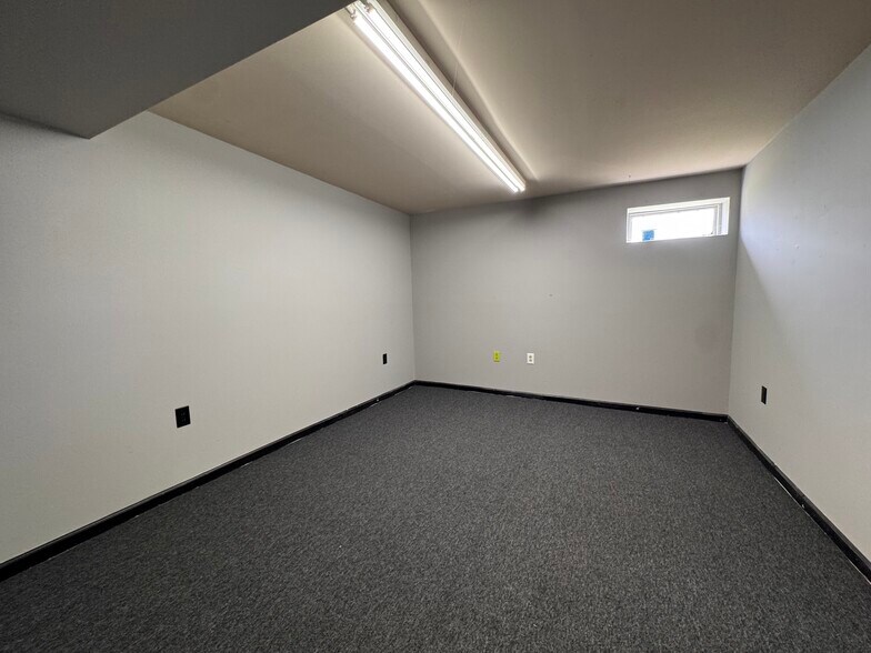 More Photos Of 65 N Congress St, York Loft Creative Space For Lease