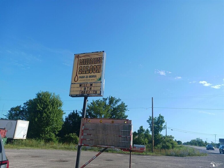 More Photos Of 10221 Telegraph Rd, Carleton Bar For Sale