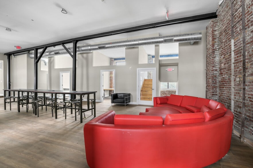 More Photos Of 3317-3341 Gaul St, Philadelphia Service For Sale