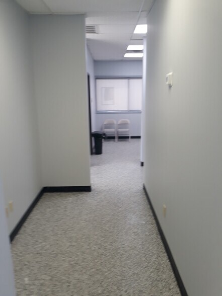 More Photos Of 2200 N Yellowood Ave, Broken Arrow Research And Development For Sale