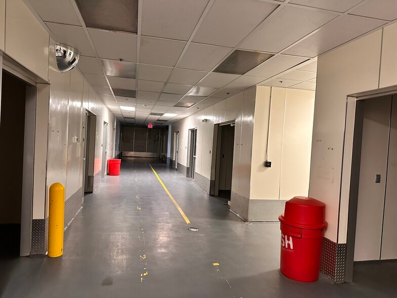 More Photos Of 600 Boyce Rd, Pittsburgh Food Processing For Lease