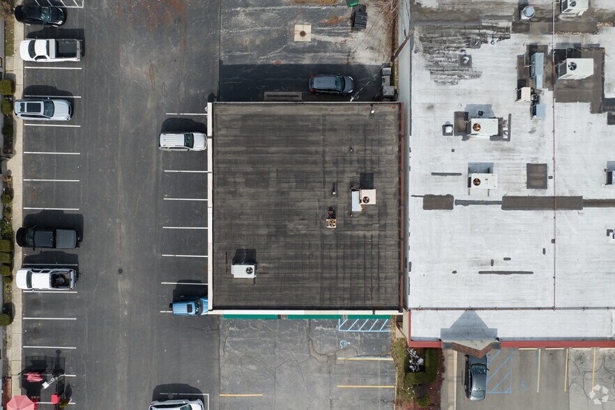 More Photos Of 5226 Monroe St, Toledo Storefront For Lease