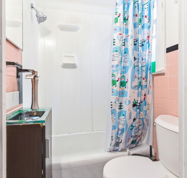 More Photos Of 369 E Kinney St, Newark Apartments For Sale