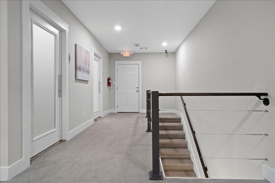 More Photos Of 1121 Old Concord Rd, Salisbury Office For Sale