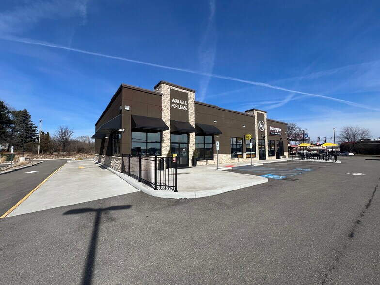 Primary Photo Of 4537 Everhard Rd NW, Canton Restaurant For Lease