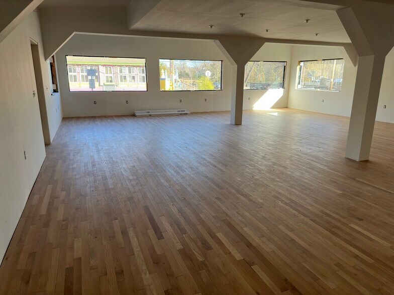 More Photos Of 1219 Rt-213, High Falls Restaurant For Lease