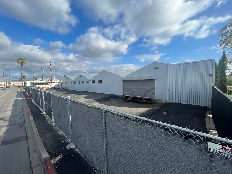 More Photos Of 1040 N Olive St, Anaheim Warehouse For Sale