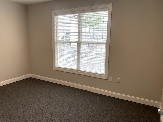 More Photos Of 3950 Cobb Pky NW, Acworth Medical For Sale