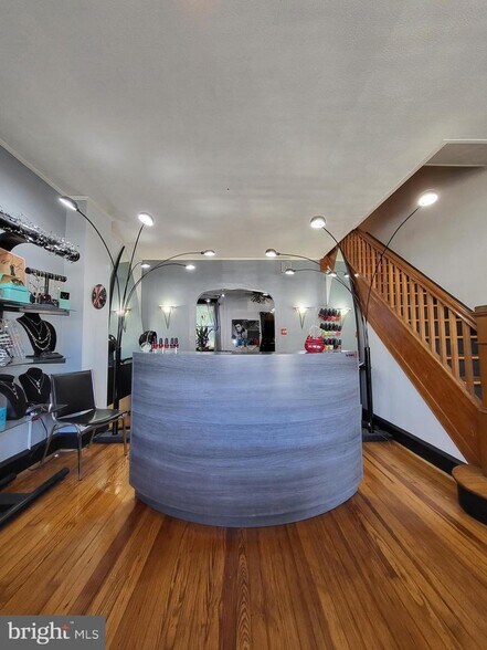 More Photos Of 402 Morgantown Rd, Reading Storefront Retail Residential For Sale