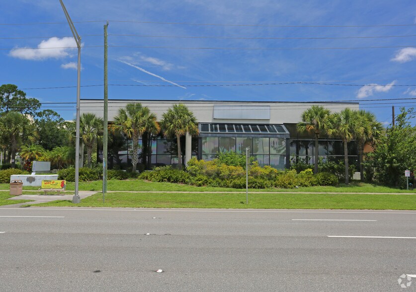 More Photos Of 1610 W International Speedway Blvd, Daytona Beach Medical For Sale