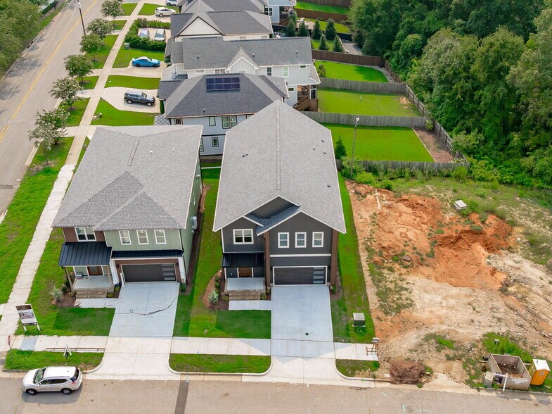 More Photos Of , Raleigh Multifamily For Sale