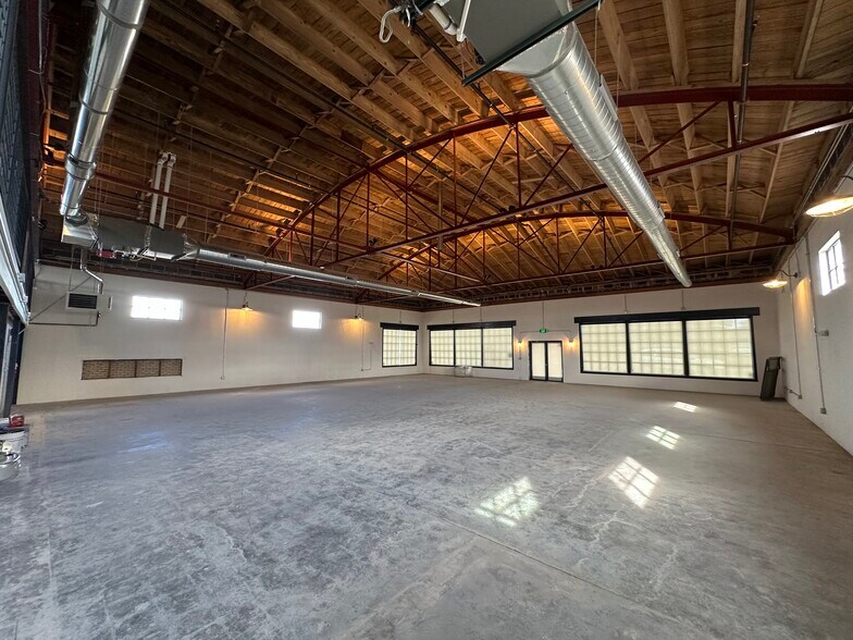 More Photos Of 301 S Main St, Brighton Freestanding For Sale