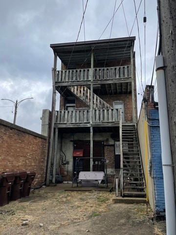 More Photos Of 211 E Stephenson St, Freeport Apartments For Sale