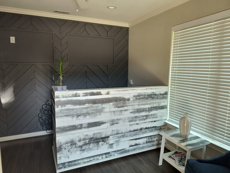 More Photos Of 8668 John Hickman Pky, Frisco Medical For Lease