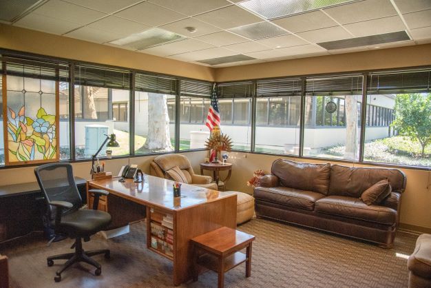 More Photos Of 2119 W Orangewood Ave, Orange Office For Sale