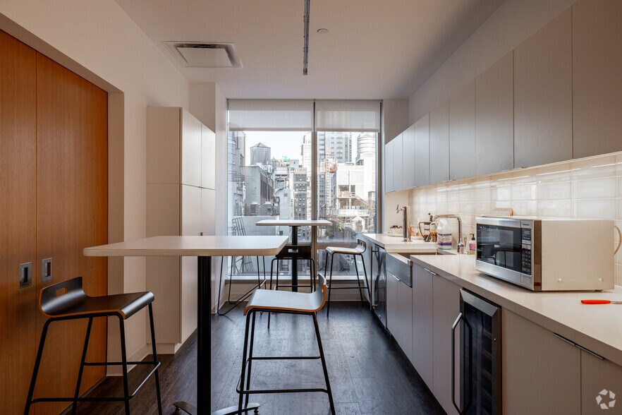 Photo of 14th Floor Ste Units 1-3