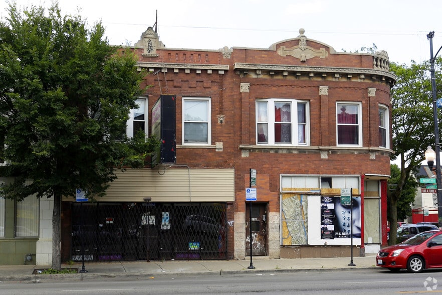 More Photos Of 4134-4136 W North Ave, Chicago Storefront Retail Residential For Lease