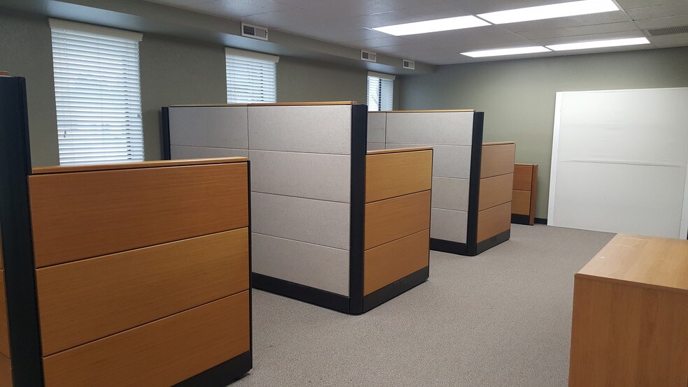More Photos Of 4047-4049 1st St, Livermore Office For Lease