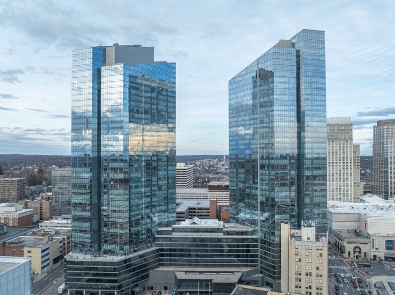 More Photos Of 7 Renaissance Sq, White Plains Office For Lease