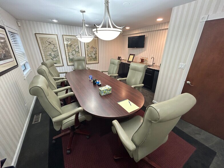 More Photos Of 191 Terry Rd, Smithtown Loft Creative Space For Sale