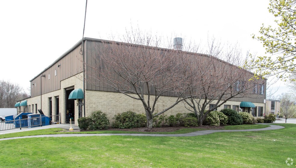 More Photos Of 254 Bodwell St, Avon Warehouse For Lease