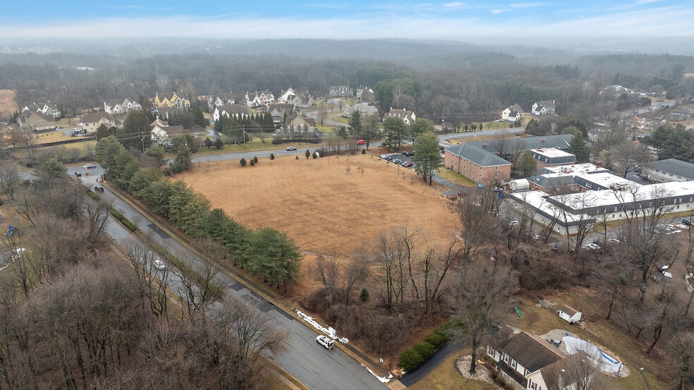 More Photos Of 275 Possum Park Rd, Newark Land For Sale