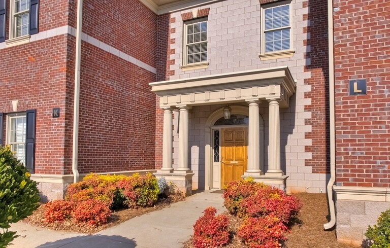 More Photos Of 420 The Parkway, Greer Medical For Lease