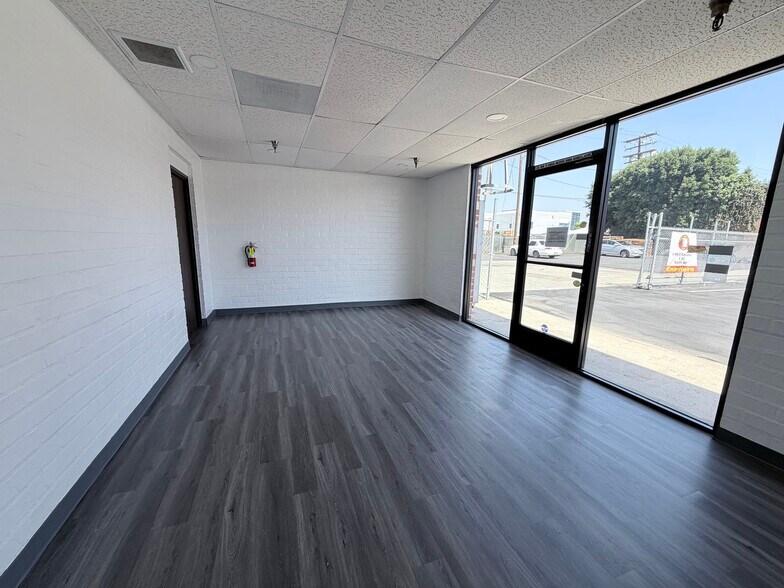 More Photos Of 16221 S Maple Ave, Gardena Industrial For Lease