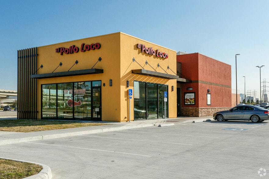 Primary Photo Of 5321 S Rice Ave, Houston Restaurant For Sale