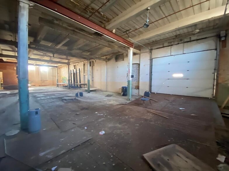 More Photos Of 99 Hartford Ave, Providence Warehouse For Sale