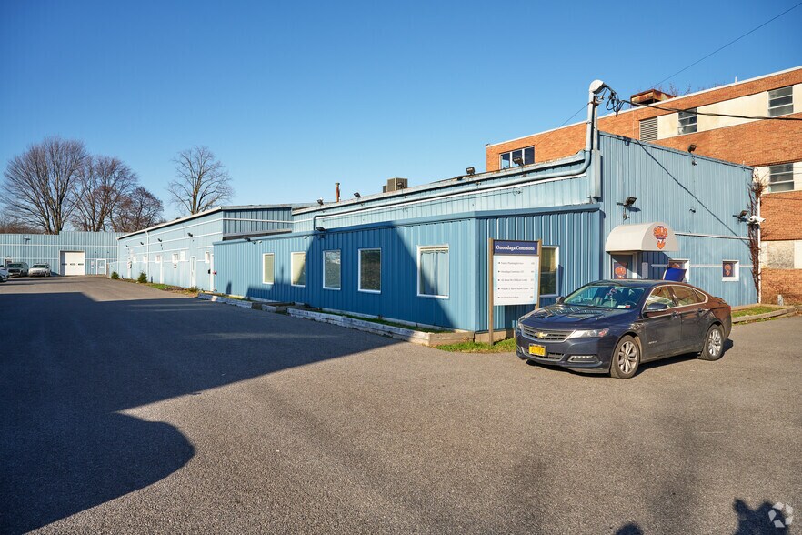 More Photos Of 422 W Onondaga St, Syracuse Warehouse For Sale