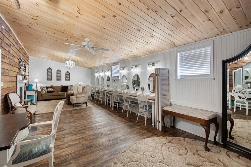 More Photos Of 732 Crowe Dairy Rd, Forest City Winery Vineyard For Sale