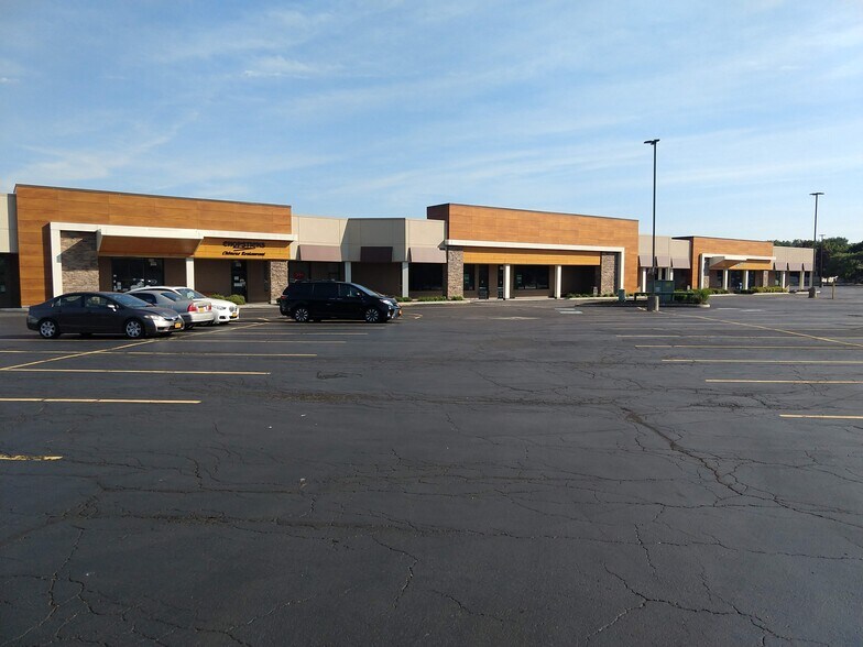 More Photos Of 125 White Spruce Blvd, Rochester Storefront For Lease