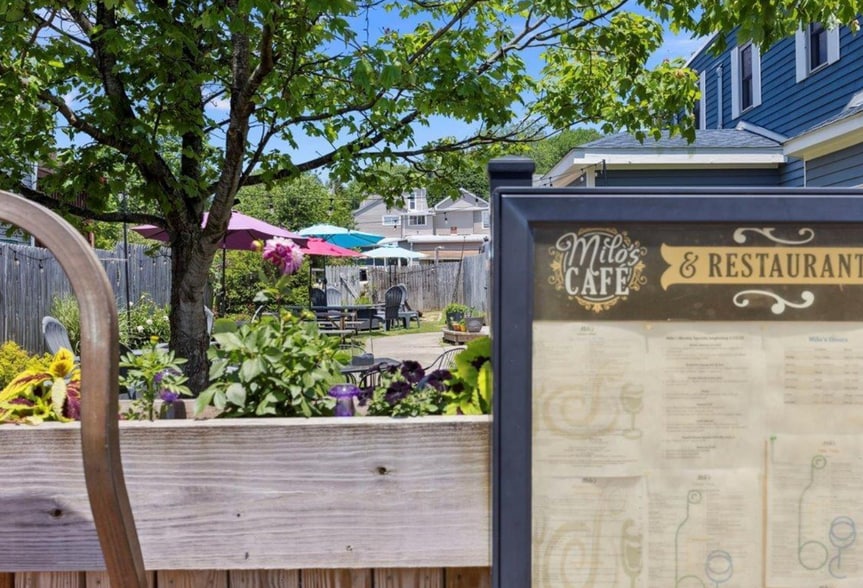 More Photos Of 454 William Ave, Davis Restaurant For Sale