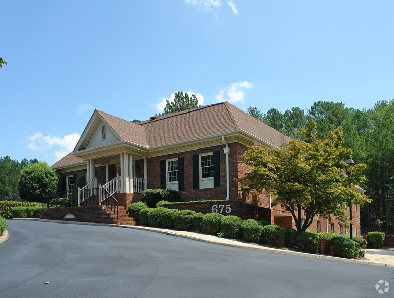 Primary Photo Of 675 Village Square Dr, Stone Mountain Medical For Sale