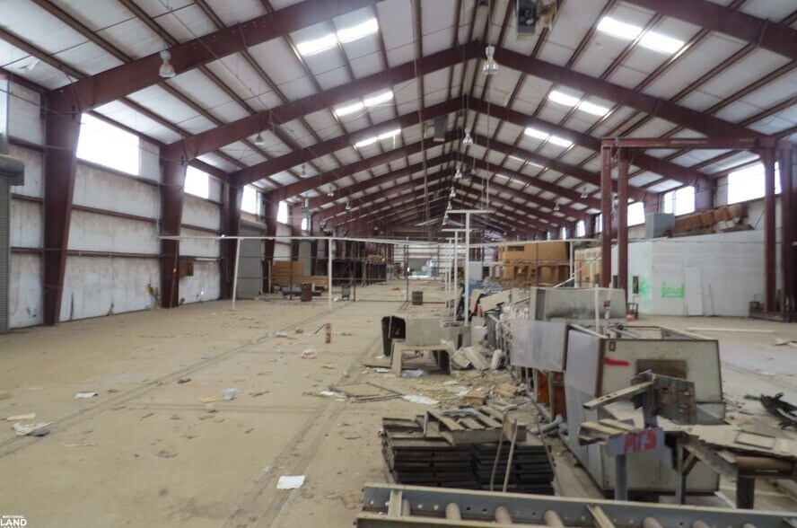 More Photos Of 1111 North Rd, Lordsburg Distribution For Sale