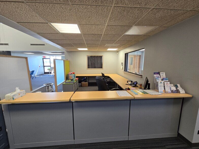 More Photos Of 20 W Muskegon Ave, Muskegon Office For Sale