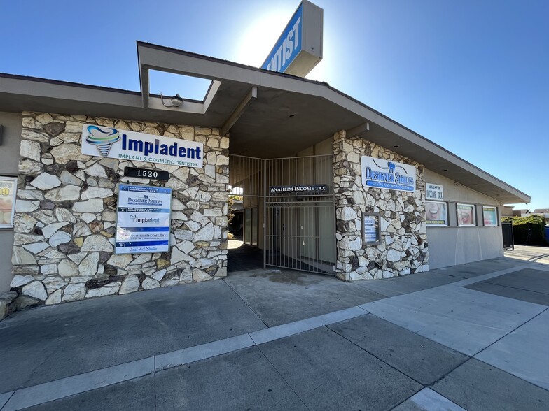 Primary Photo Of 1520 E Lincoln Ave, Anaheim Medical For Lease