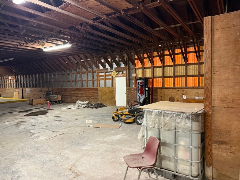 More Photos Of 28536 US Highway 264 E, Belhaven Industrial For Sale