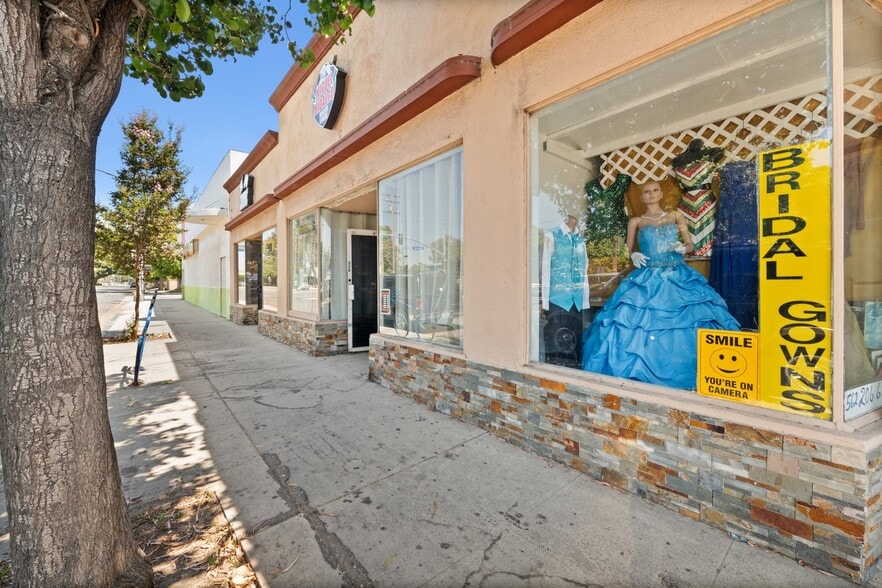 More Photos Of 2070 Santa Fe Ave, Long Beach Storefront Retail Office For Sale