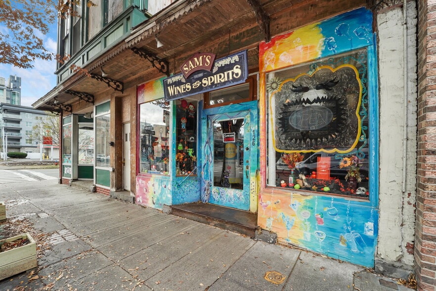 More Photos Of 126 S Cayuga St, Ithaca General Retail For Sale